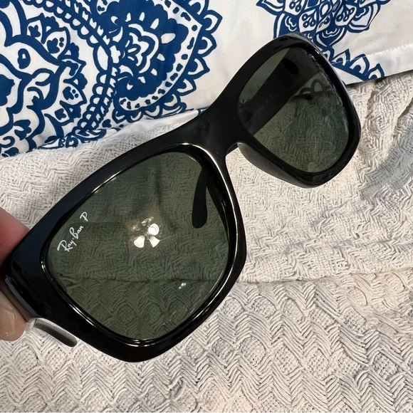 RAY-BAN Unisex Polarized Lightweight Sunglasses RB4194 Square Frame - Picture 9 of 12